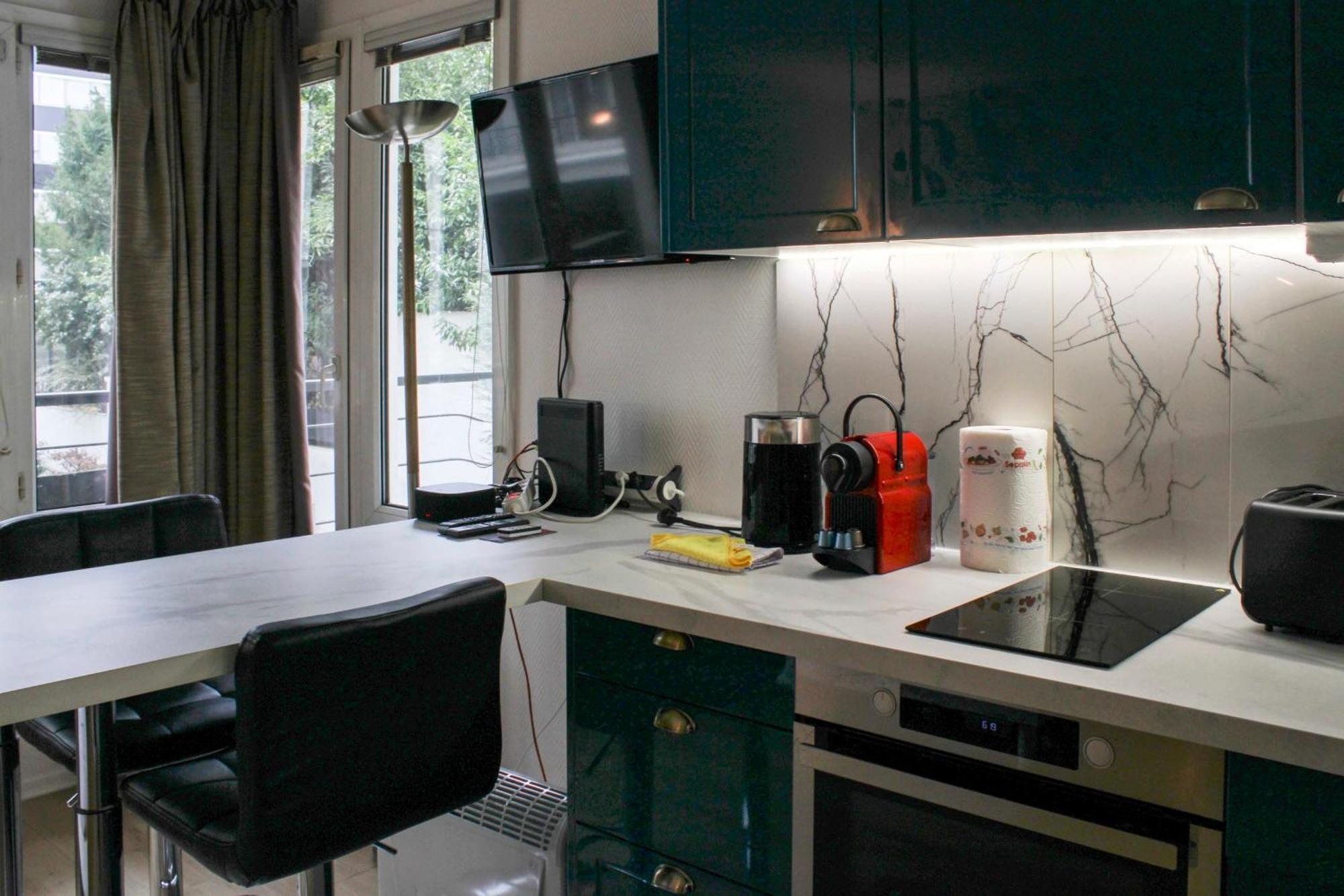 Bright Studio Of 29M With Wifi Near Paris Іссі-ле-Муліно Екстер'єр фото